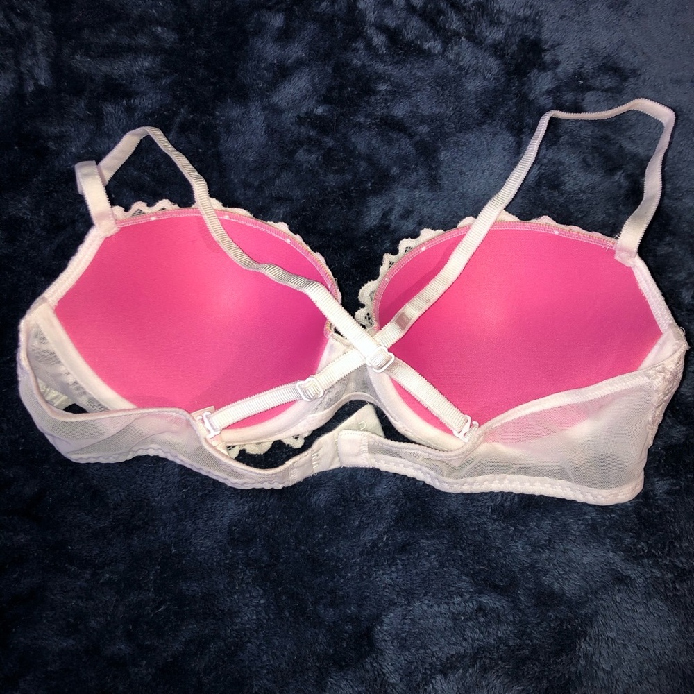 Bra - Picture 2 of 3